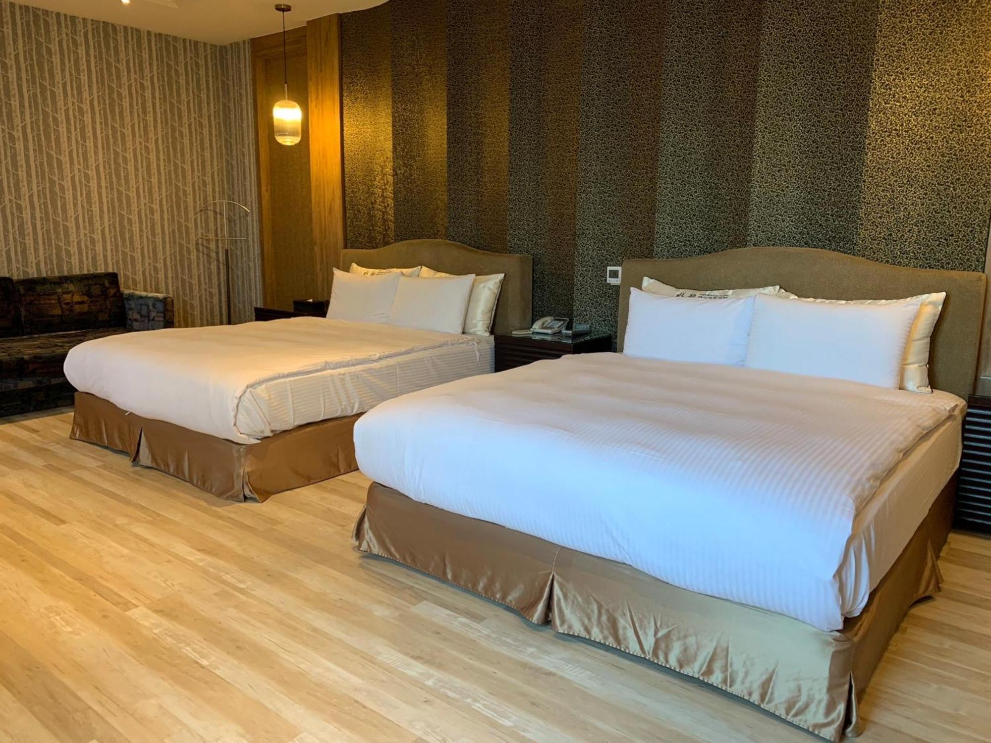 Aquarius Motel Taichung Exterior photo